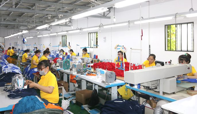 May đồng phục số lượng lớn | Báo giá tận xưởng, thiết kế miễn phí, phù hợp các đơn từ 100 sản phẩm